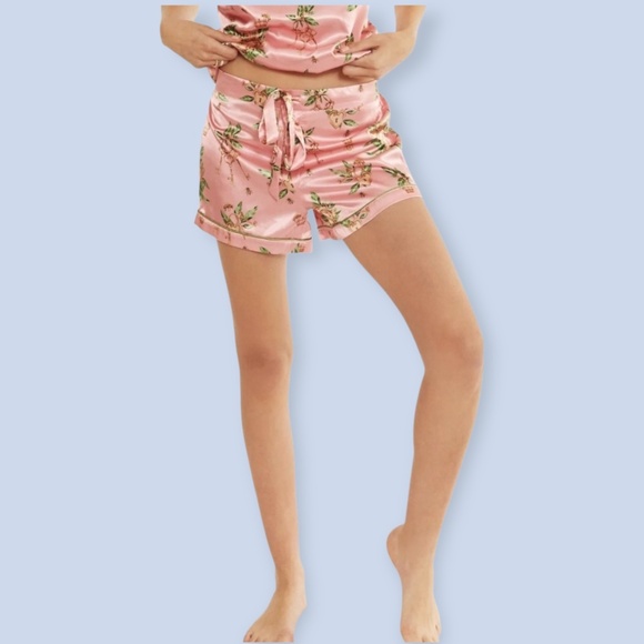 BELLA DESCANSO Biscayne Queen Bee Of Hearts PJ Set - Picture 14 of 16